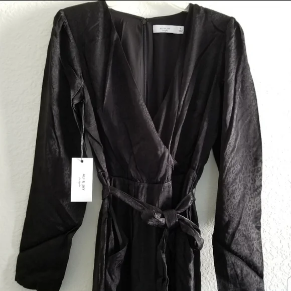 Ali & Jay Stay Golden Black Padded Deep V-neck Wide Leg Satin Jumpsuit S… - Picture 3 of 5